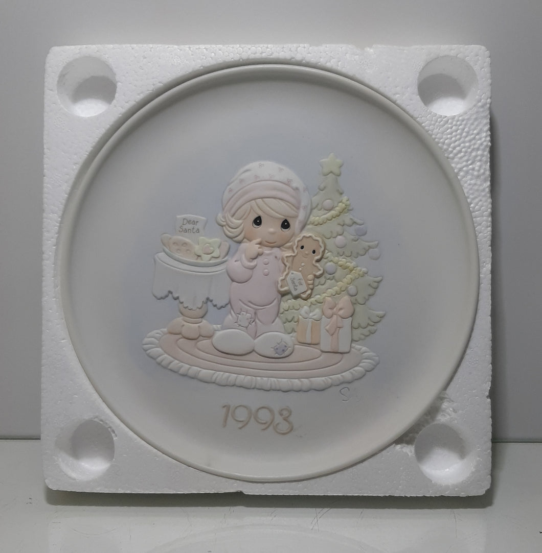 Wishing You The Sweetest Christmas Collectors Plate Dated 1993 Precious Moments