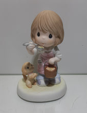 Load image into Gallery viewer, Precious Moments  Life Is &#39;Soup-er&#39; With You In The Mix  Figurine
