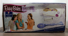 Load image into Gallery viewer, Hasbro Easy-Bake Oven  Ultimate Oven Baking Star Edition

