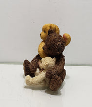 Load image into Gallery viewer, 1999 Cherished Teddies &quot;SAWYER &amp; FRIENDS&quot; figurine #662003
