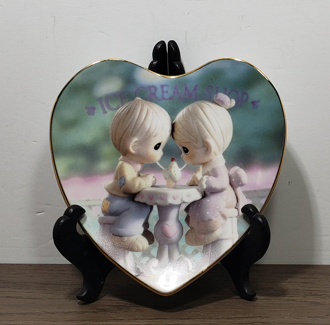 Precious Moments Words of Love Plate 