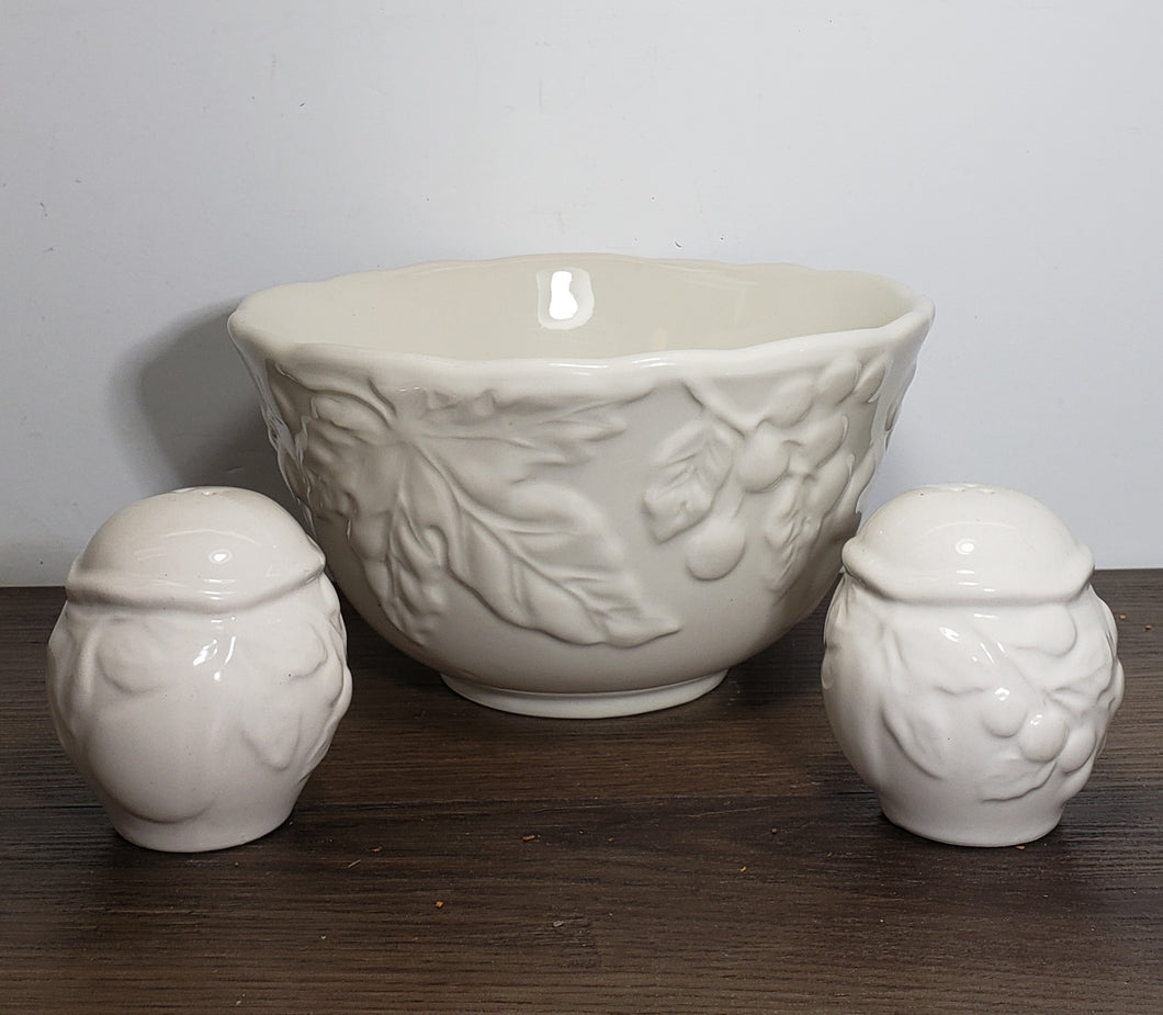 Better Homes and Garden Limited Edition Providence Bowl and Salt & Pepper Set