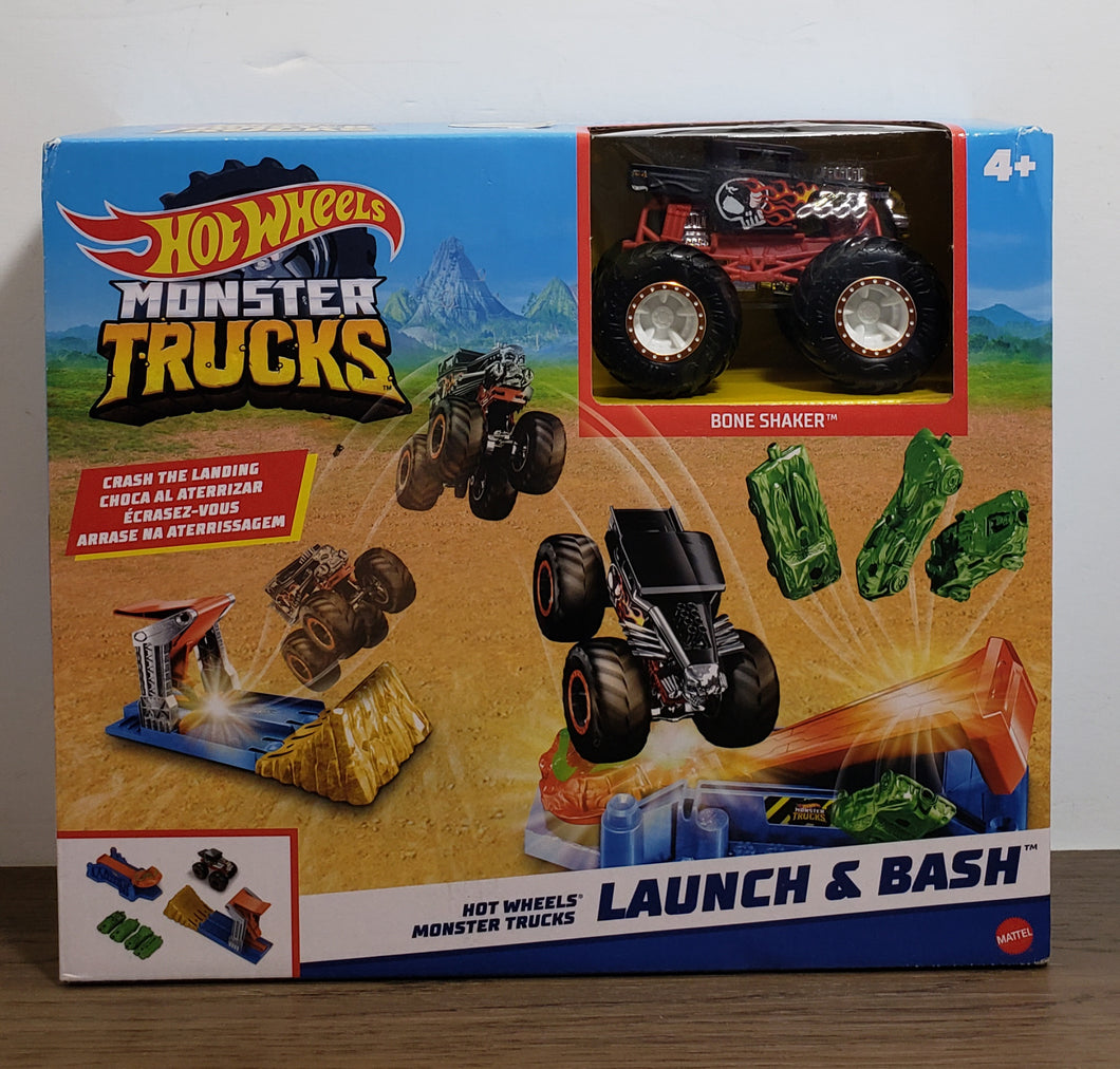 Hot Wheels Monster Trucks Launch & Bash Playset with Launcher, 4 Crushed Cars, 1 1:64 Scale Monster Truck, Landing Zone for Stunting