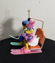 Load image into Gallery viewer, Hallmark Donald and Daisy At Lover&#39;s Lodge Christmas Holiday Ornament
