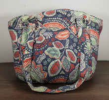 Load image into Gallery viewer, Vera Bradley Glenna Shoulder Bag Purse Pockets Nomadic Floral Pattern
