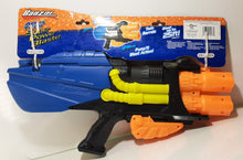Load image into Gallery viewer, Aqua Tech Super Power Blaster Water Gun Blast Up to 25ft
