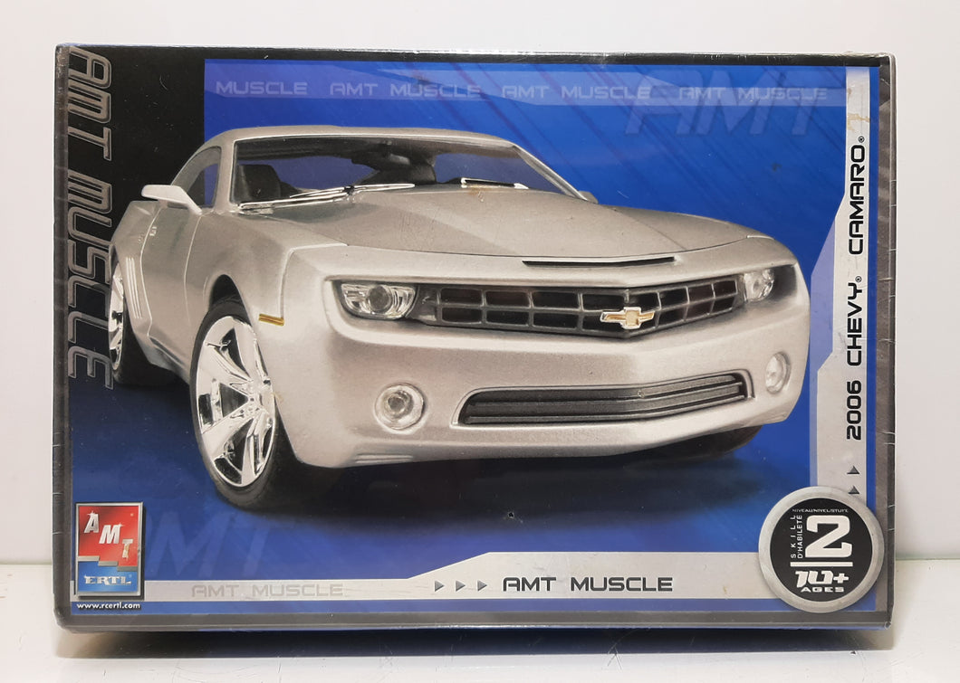 2006 Camaro AMT Muscle 1/25th Scale Plastic Model Kit Skill Level 2
