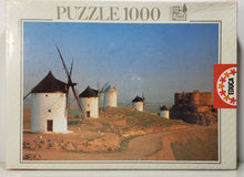 Load image into Gallery viewer, Conserver Fix 1000 Piece Puzzle &quot;Consuegra,Spain
