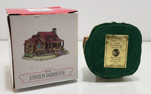 The Americana Collection "Johnson Farmhouse" Liberty Falls