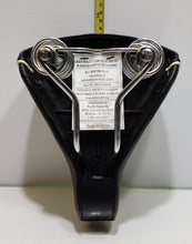 Load image into Gallery viewer, Schwinn Bicycle Seat - Black - Reg#  VA23174(CN)
