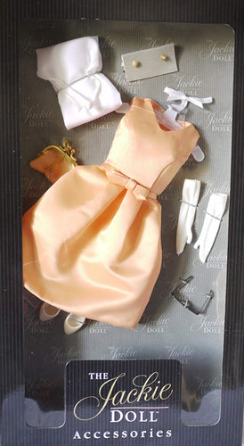 Franklin Mint The Jackie Doll Accessories - India State Visit - Peach Day Dress Ensemble by Jacqueline Kennedy - Masolut Superstore